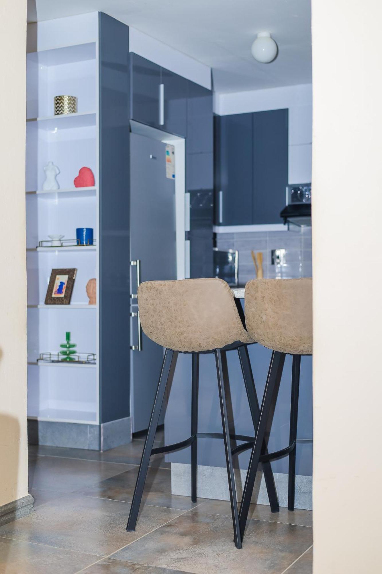 Stylish Self Catering Unit In Maseru Cbd Bagian luar foto